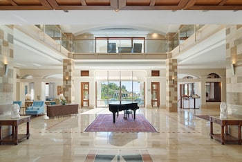 Columbia Beach Resort