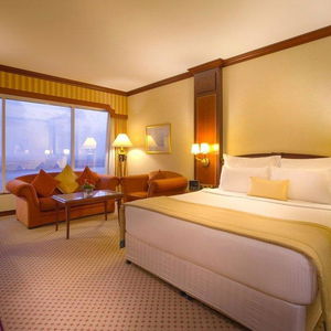 Sejur Corniche Hotel Abu Dhabi vacanta Abu Dhabi