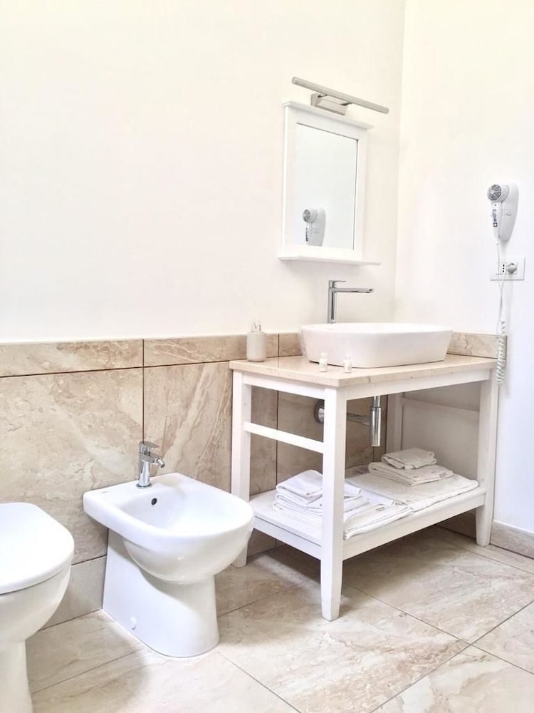 Dimora San Biagio Suites & Apartment
