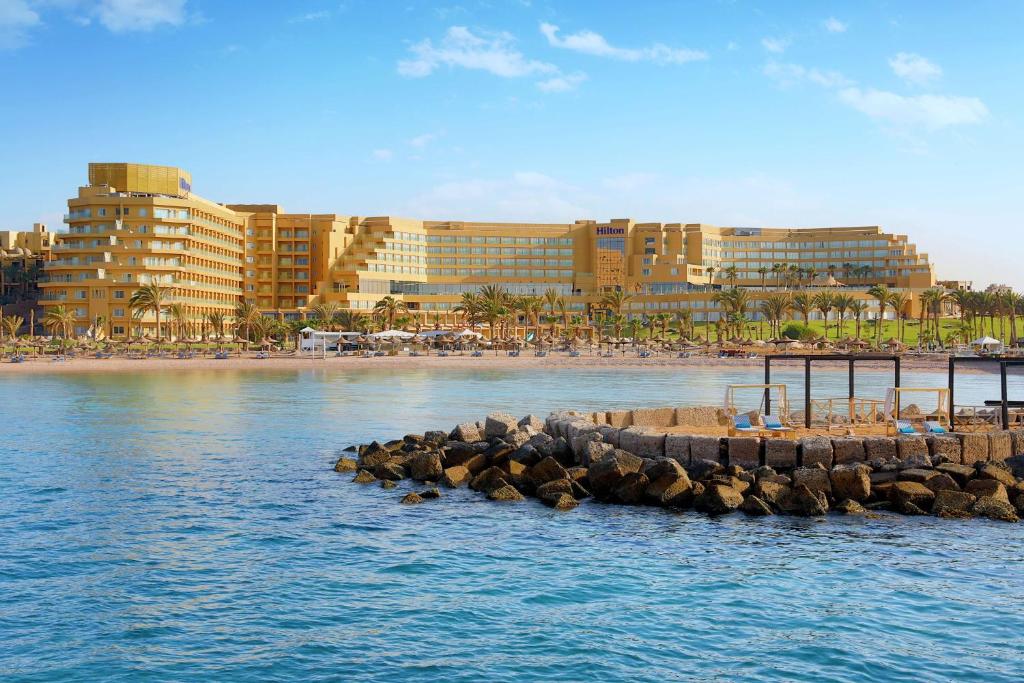 dal travel Hilton Plaza