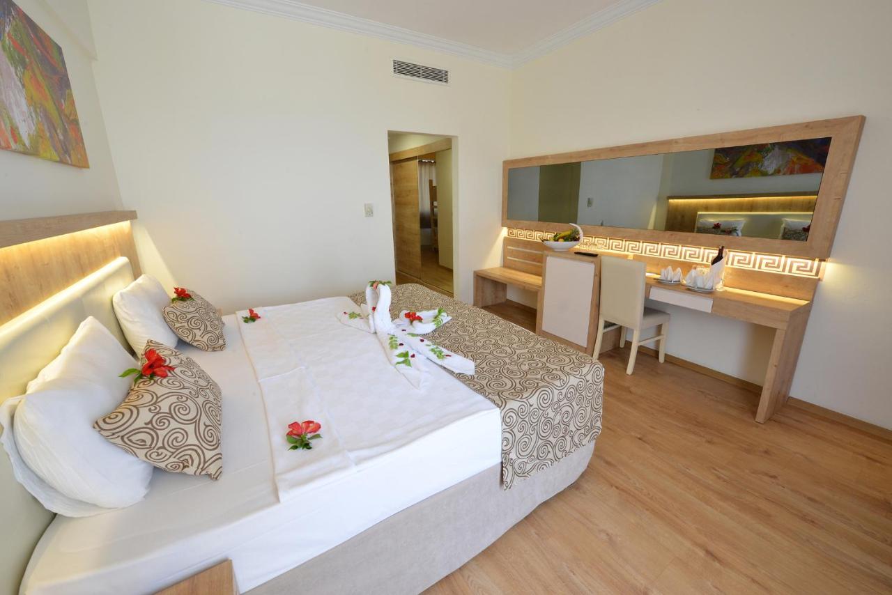 dal travel Cesars Resort Hotel