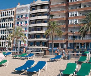 Hotel Almirall Apartaments cazare Lloret del Mar