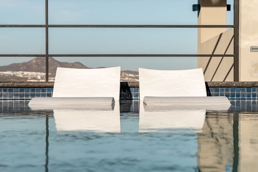 Hotel Lumina At Cardinal Cabo San Lucas