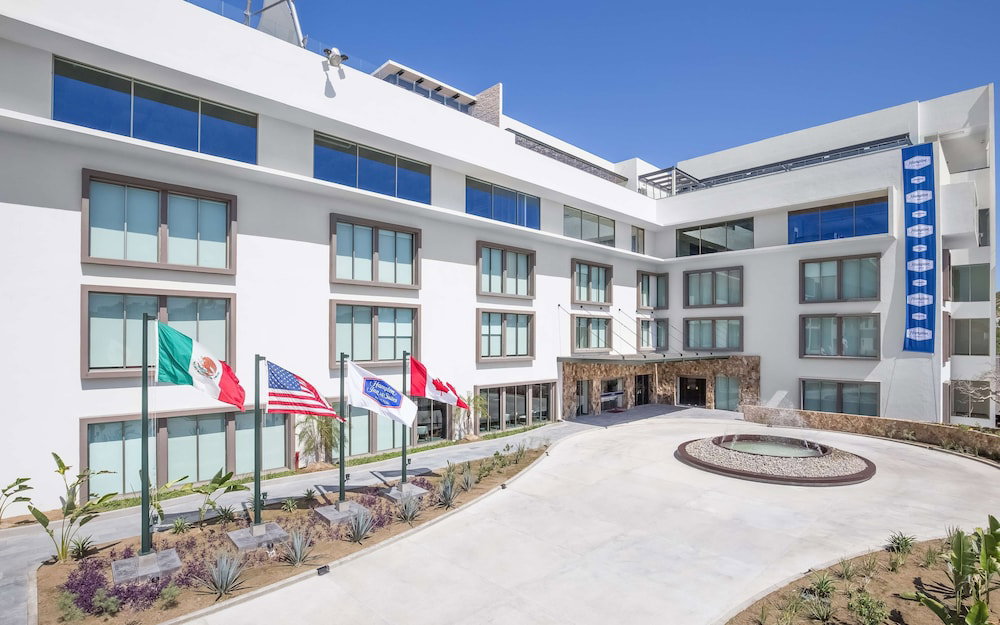Hotel Hampton Inn And Suites By Hilton Los Cabos