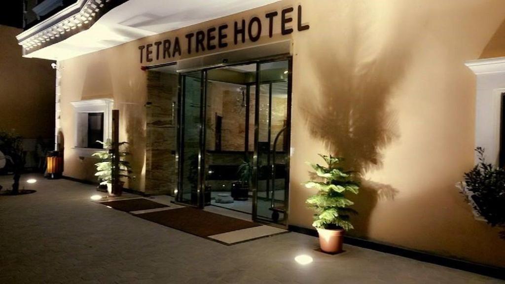 Hotel Tetra Tree Hotel
