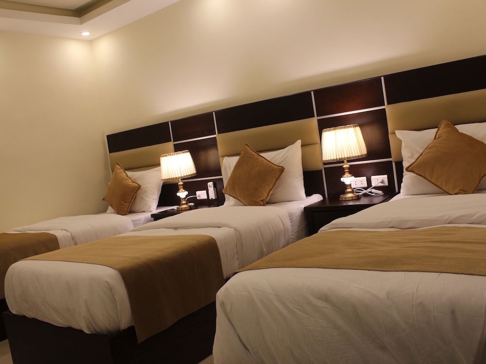 Shaqilath Hotel