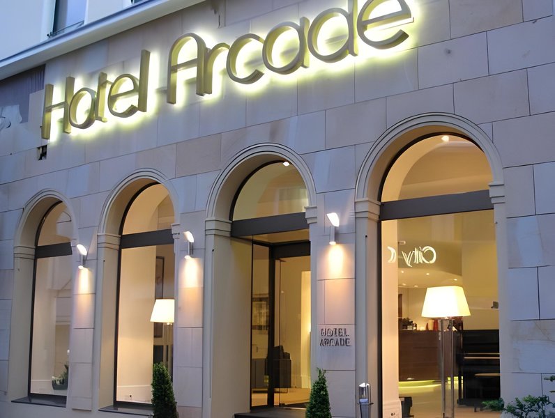 Hotel Arcade