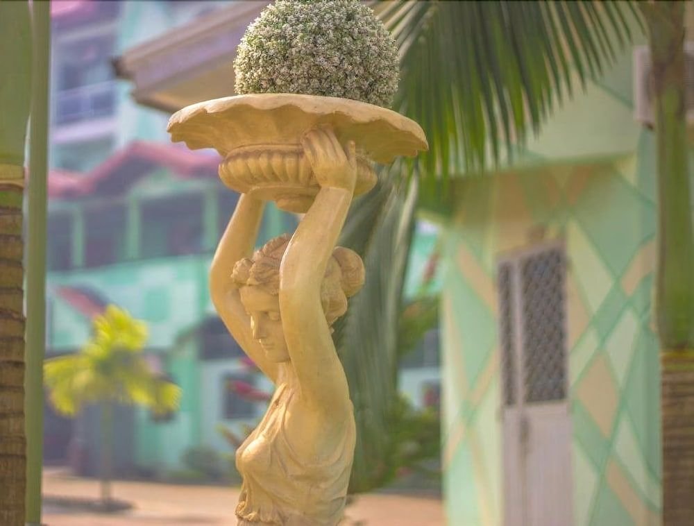 Hotel Hôtel Le Monarque Palace