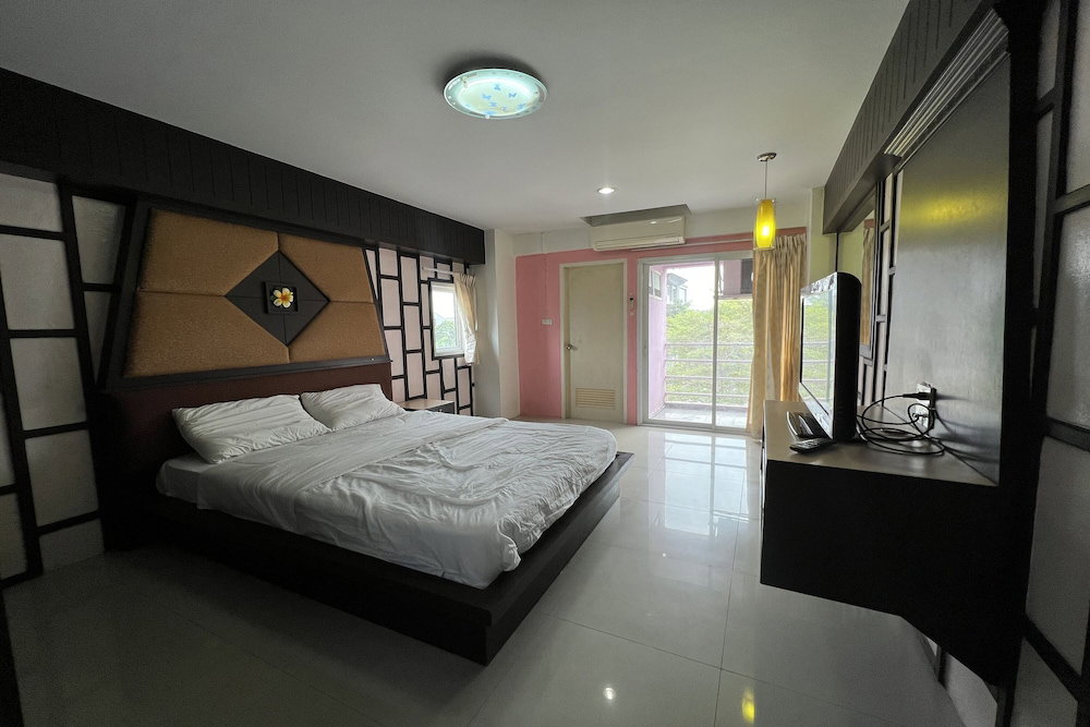 Phongsathon Mansion