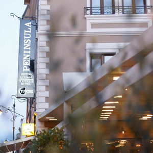 Hotel Peninsula Boutique Hotel cazare Constanta
