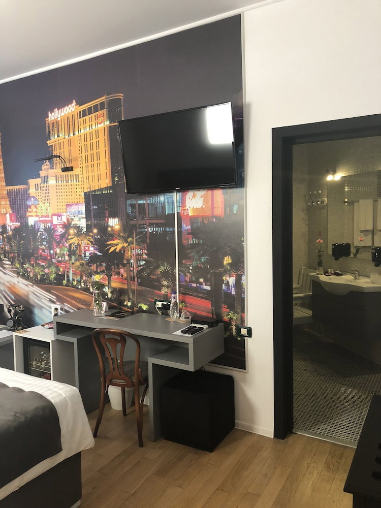 Ambra Boutique Hotel Bistro