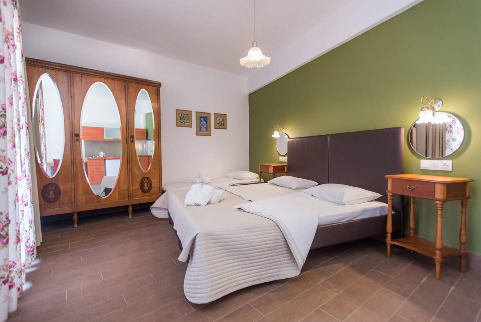 Nami Hotel & Suites