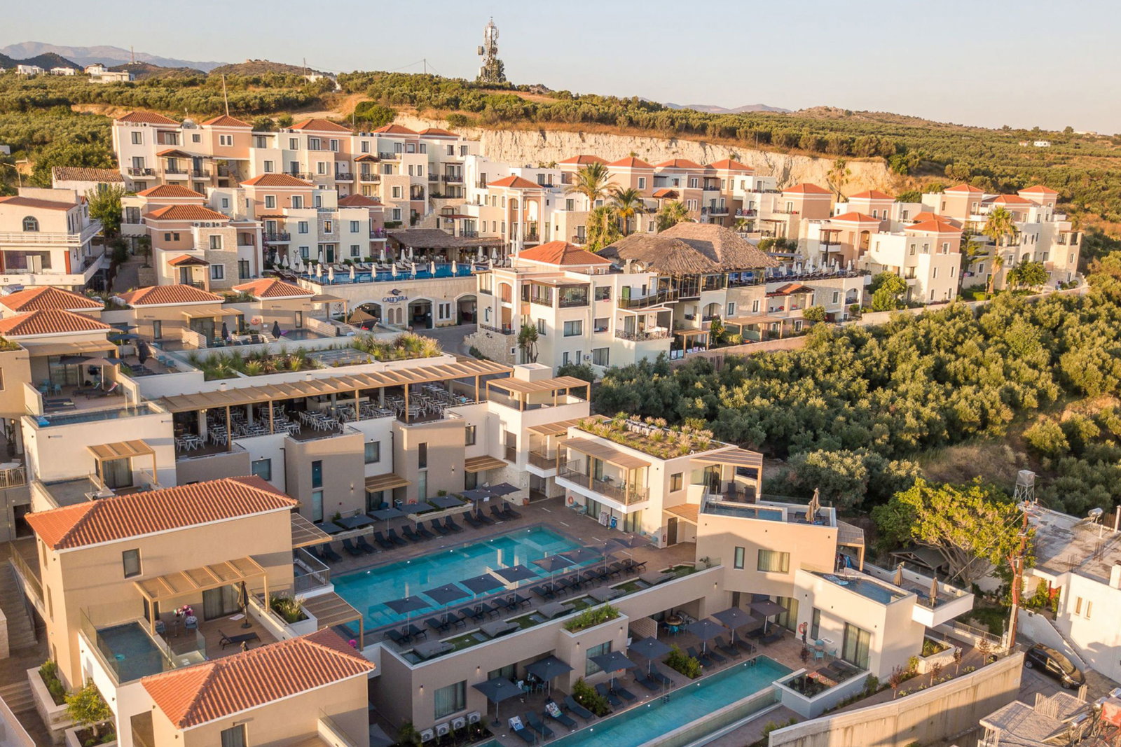 Hotel Caldera Village