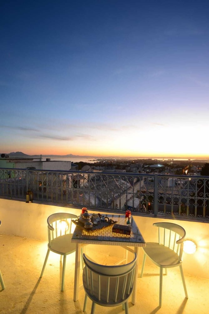 Hotel Dar Essalem