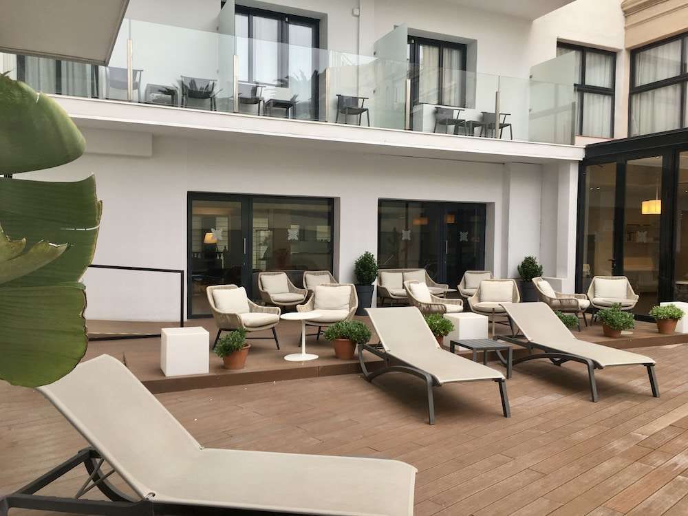 Hotel Apartaments Lauria