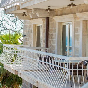 Hotel Pietra Mare Apartments cazare Petrovac na Moru