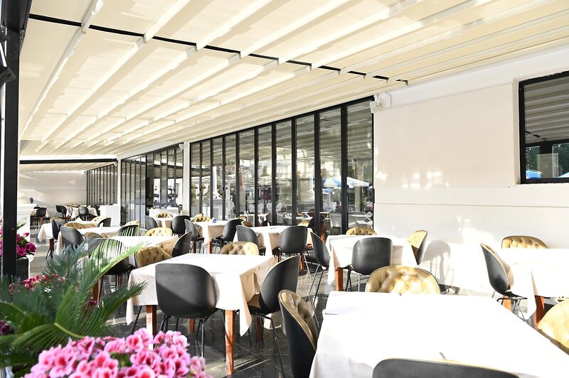 Onufri Hotel & Spa