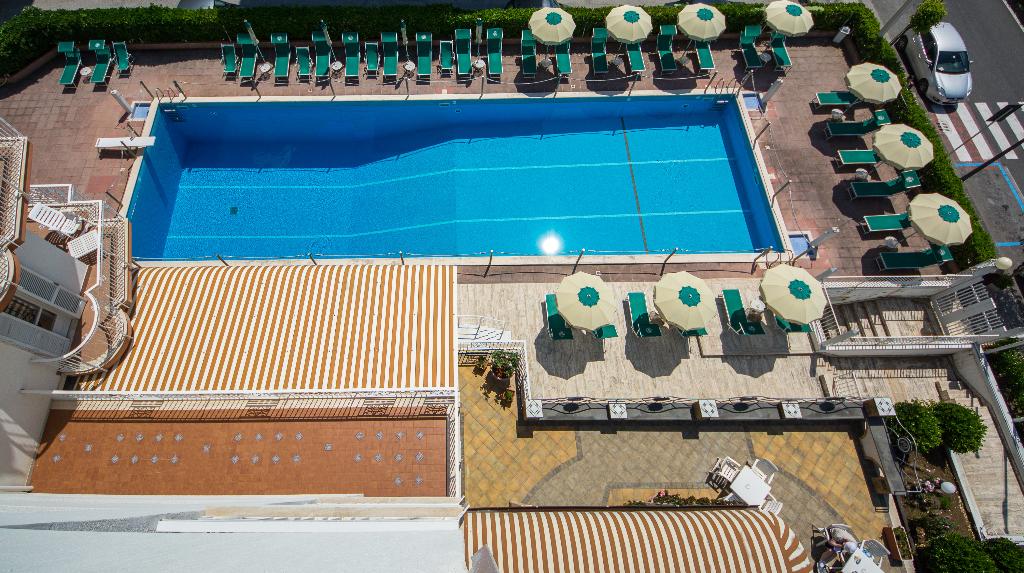 Pietra Di Luna Hotel