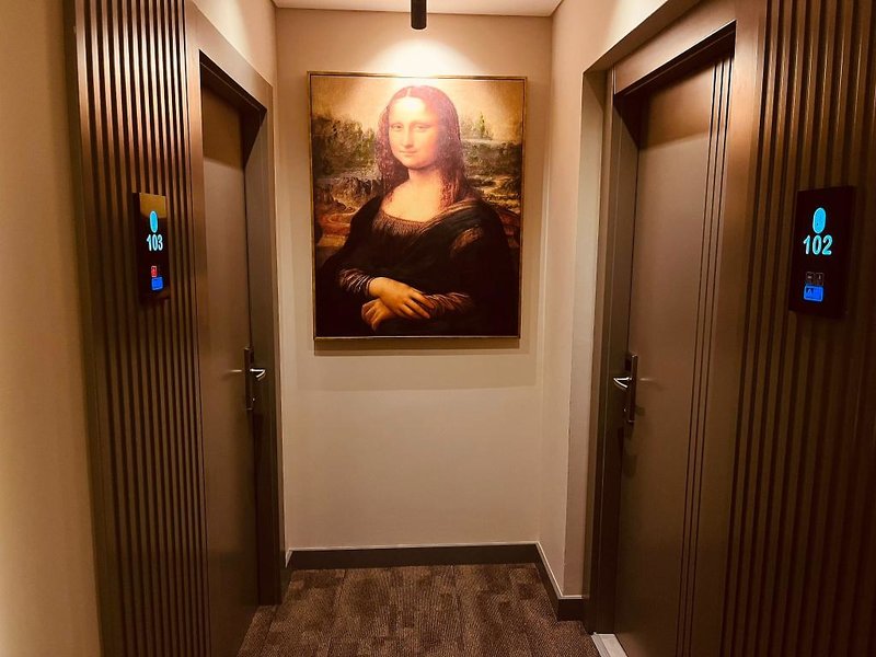 Monalisa Hotels