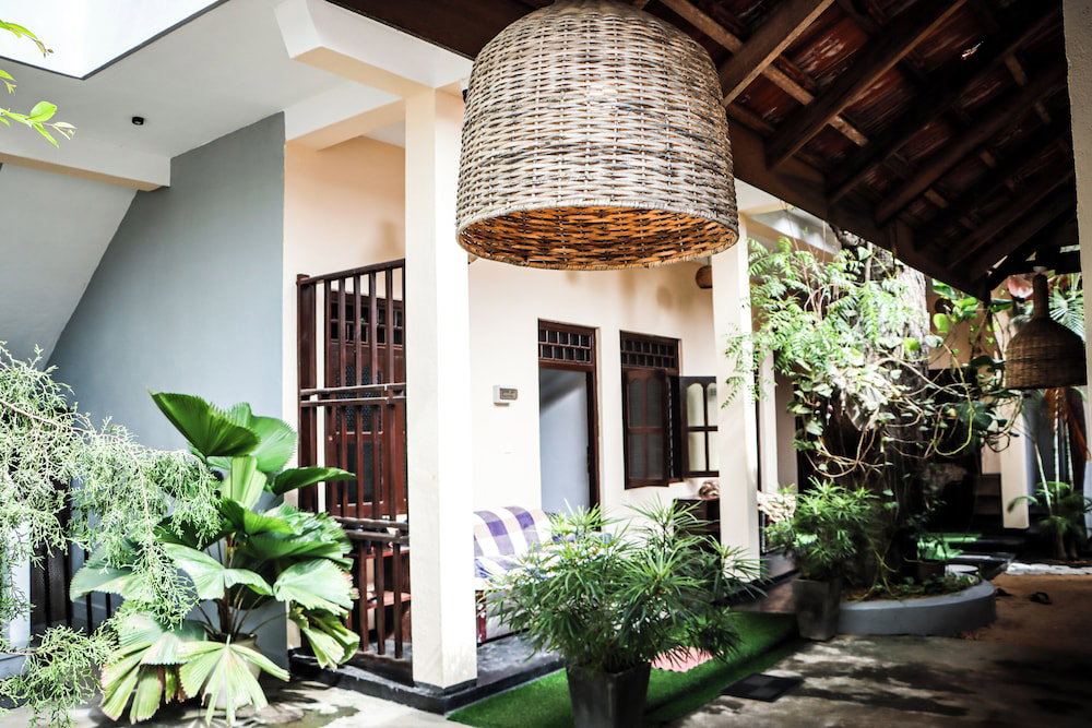 Hotel Surf And Relax Inn Arugambay