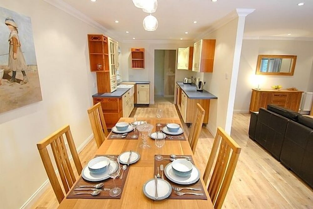 Bcc Lochness Cottages