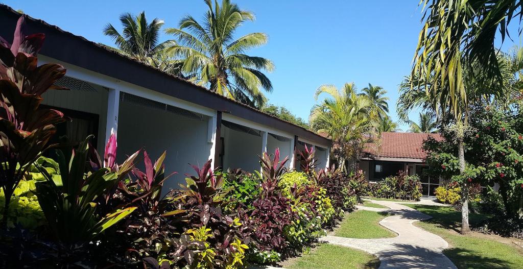 Hotel The Black Pearl Beach Side Apartments