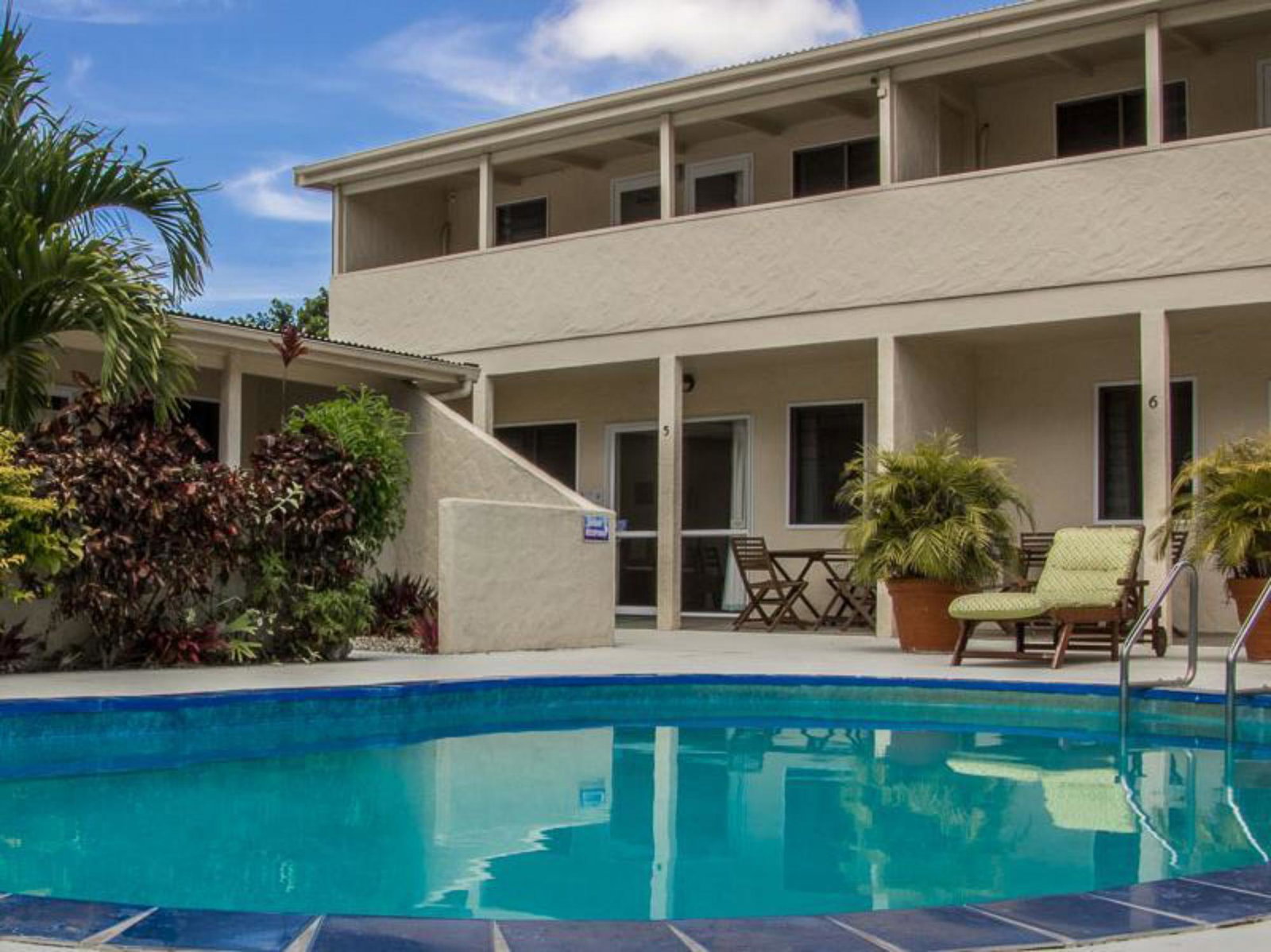 Hotel Coral Sands Apartments