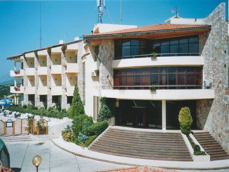 Hotel Chateau Linza Resort