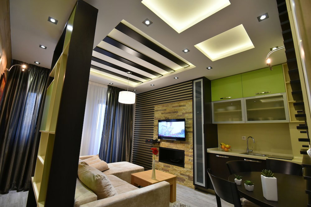 Hotel Villa Natural Wood