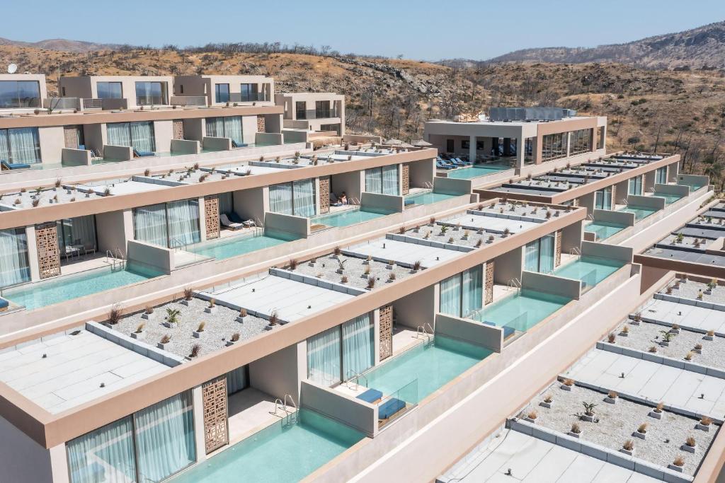 Hotel Este Elegant Suites & Villas