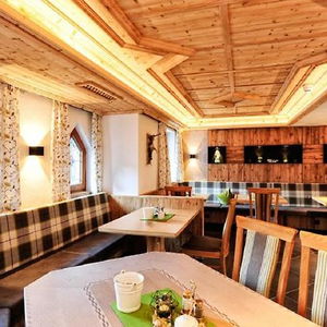 Hotel Stefanie cazare Ischgl