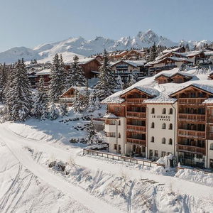 Hotel Le Strato cazare Courchevel