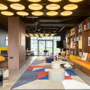 Hotel Moxy Paris Clamart cazare Clamart