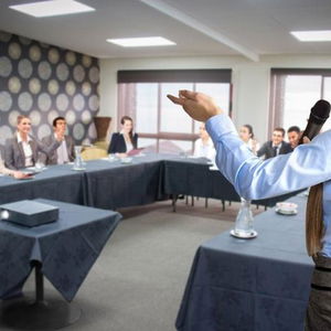 Hotel Castaways Resort cazare Waiuku