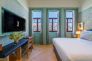 Hotel The Editory Boulevard Aliados cazare Porto