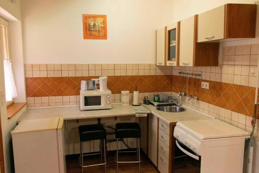 Borostyan Apartmanhaz