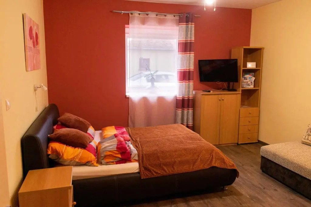 Borostyan Apartmanhaz