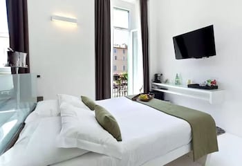 Navona Stay