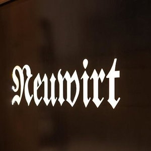 Hotel Neuwirt Hotel & Gasthof cazare Hallbergmoos