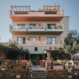 Hotel Aigialis - Luxury apartments cazare Evia