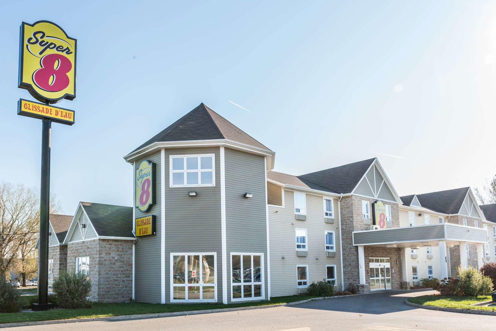 Hotel Super 8 By Wyndham Trois-Rivieres