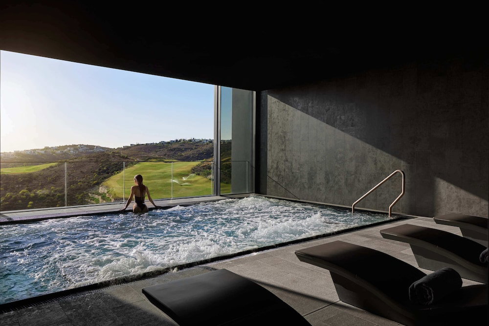 dal travel Minthis Resort
