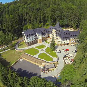 Hotel Spa Hotel Zámek Luzec cazare Nova Role