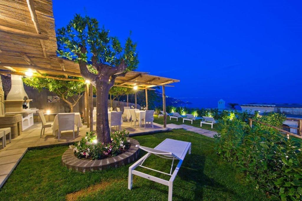 Albadamare Boutique Hotel