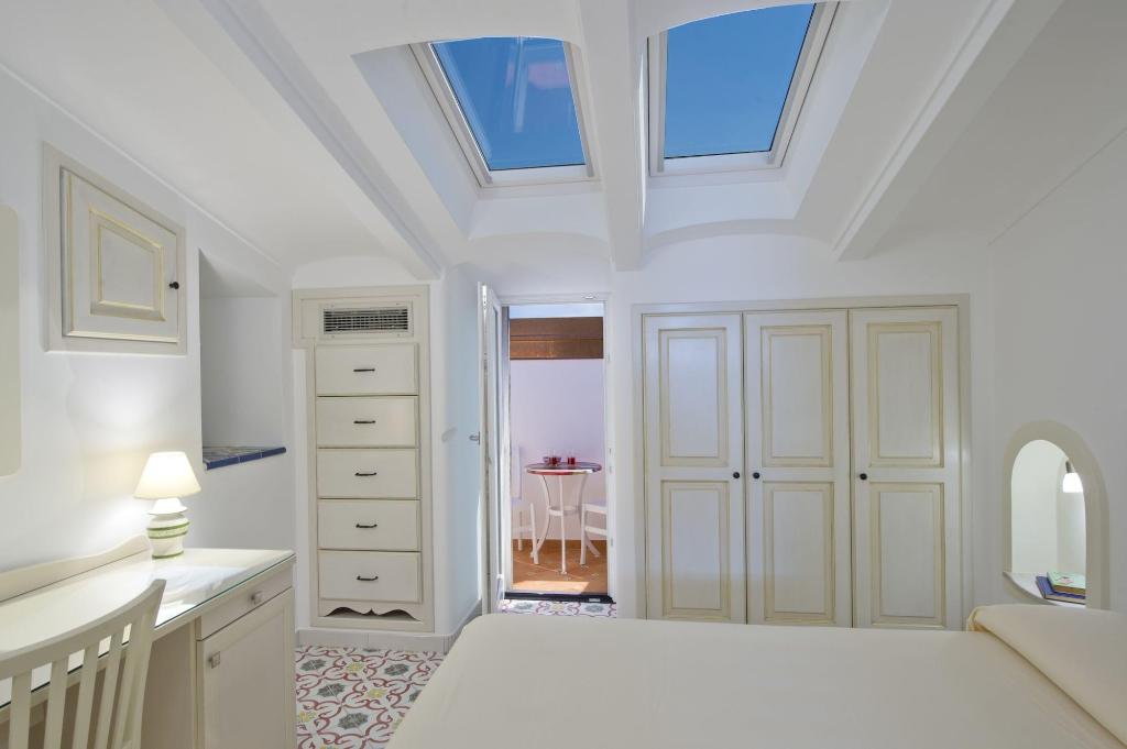 Albadamare Boutique Hotel