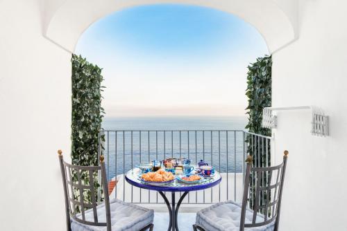 Hotel La Divina Amalfi Coast