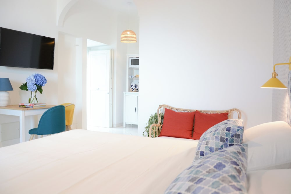 Hotel Pezz Pezz Amalfi Coast Suites