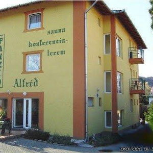 Hotel Alfréd Panzió cazare Budapest