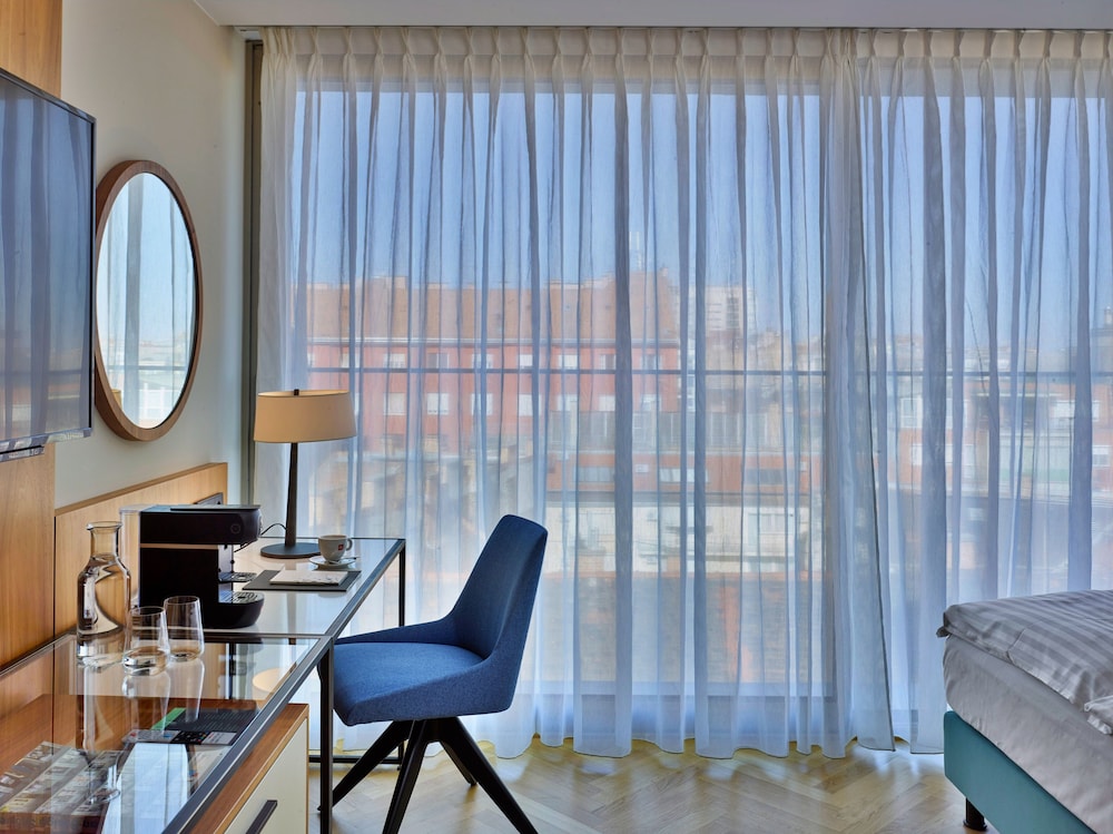 Est Grand Hotel Savoy