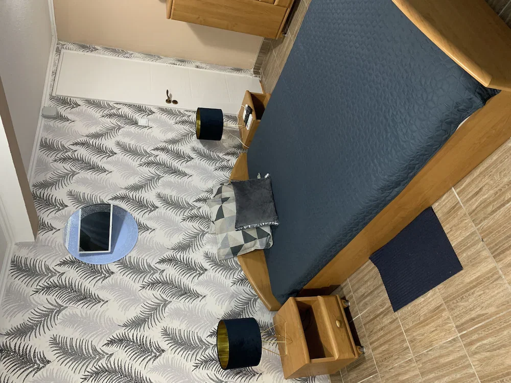 Airport16 B&B